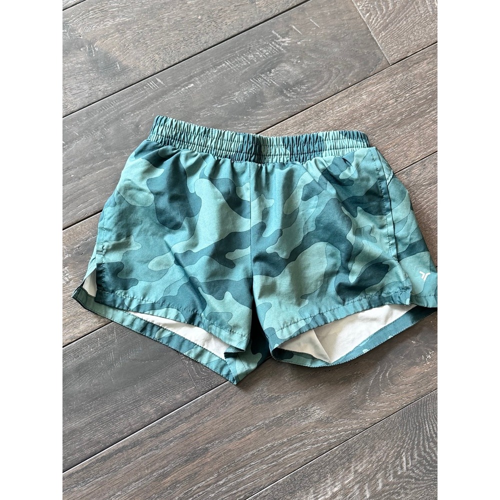Old Navy camouflage shorts, girls size 10/12 excellent condition girl size large
